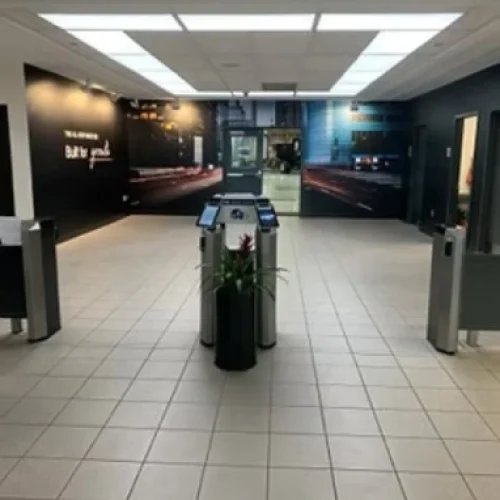 SecuritasUSA – Mack Trucks